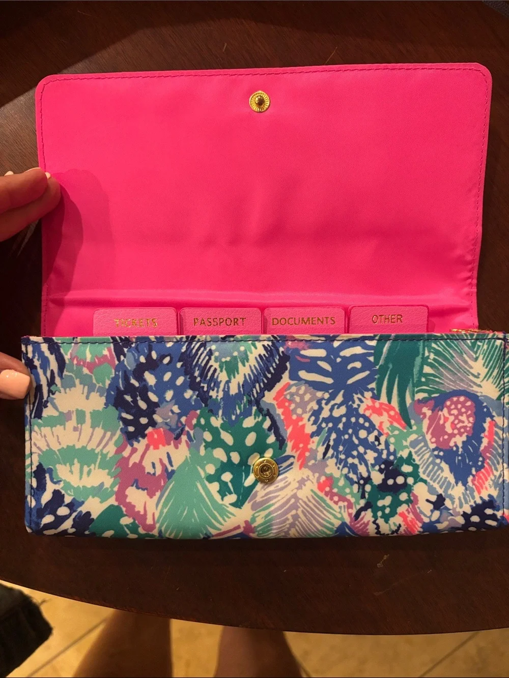 Lilly Pulitzer Passport Wallet